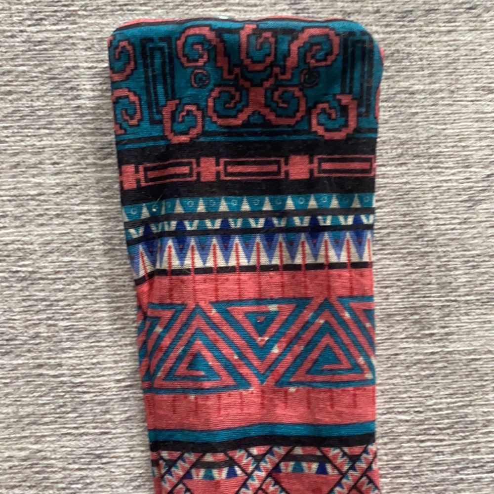 Neon Soul Aztec Patterned infinity Scarf - Picture 7 of 9